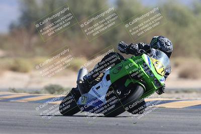 media/Nov-01-2025-CVMA (Sat) [[fc0f7531b8]]/Race 4-500-400-350 Supersport/